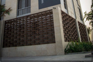 J1 07