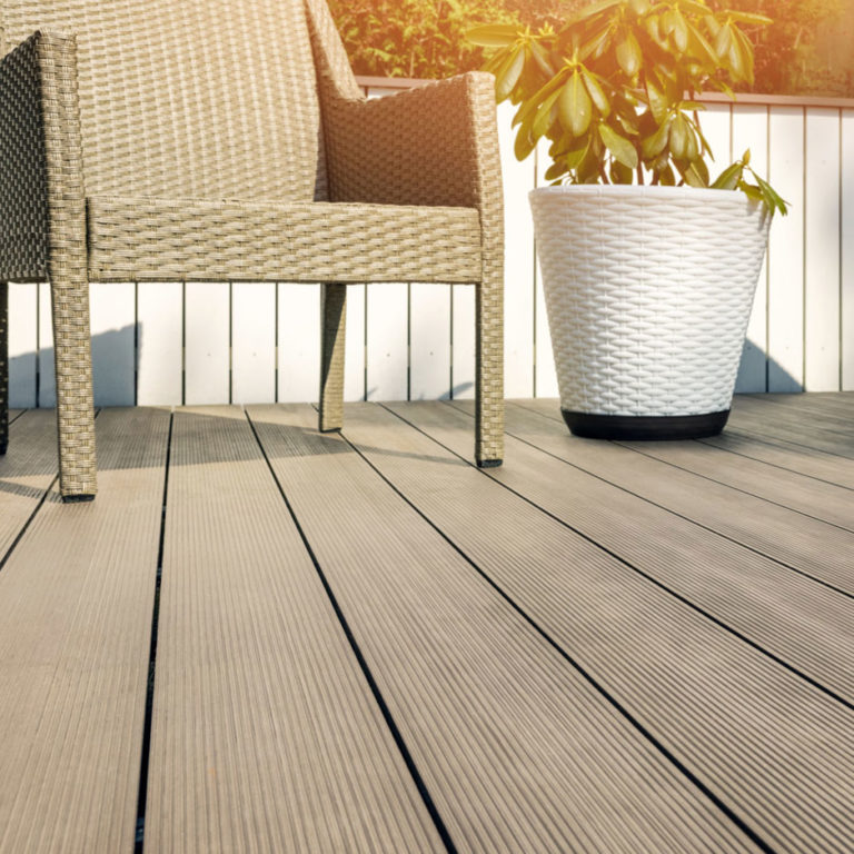 wpc deck 02